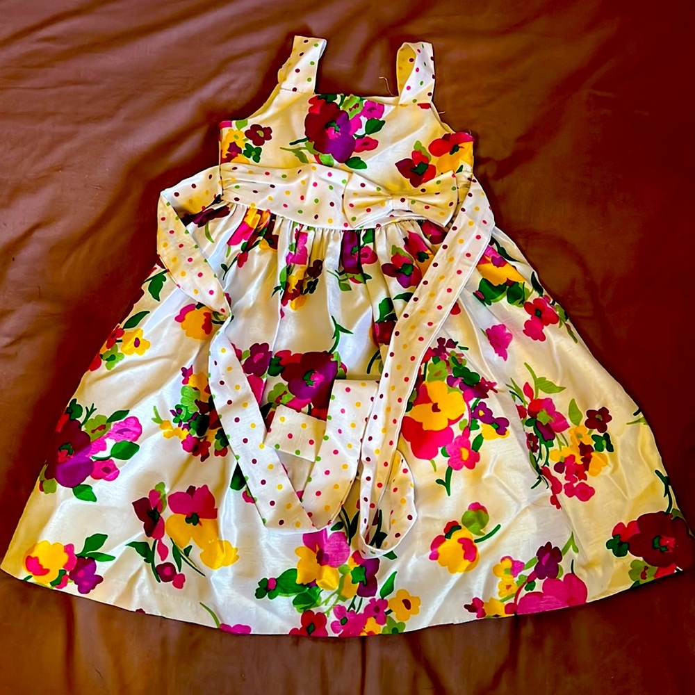 Girls dress size -4